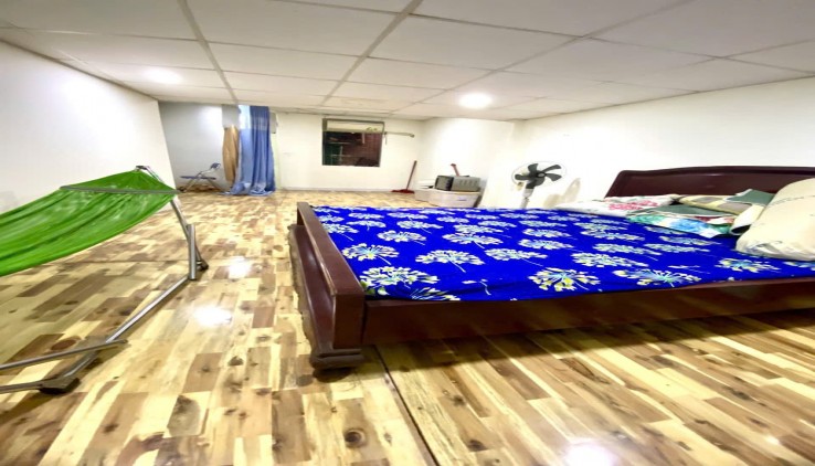 Hàng Hot: Nhà Mặt tiền 1 trệt 1 lửng, 65m2, Ô Tô Ngủ trong nhà CHỈ CÓ 4,9 tỷ. Đường Huỳnh Thị Hai, Quận 12